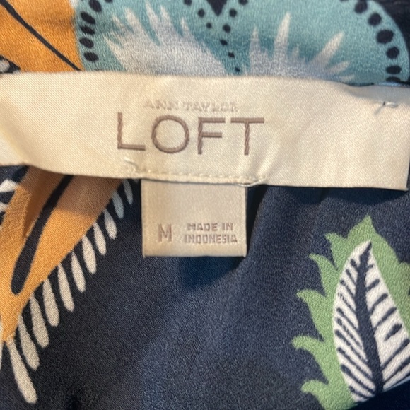 Ann Taylor Loft Oversized Boat Neck Floral Print  Bow Back Top Medium - Picture 9 of 10